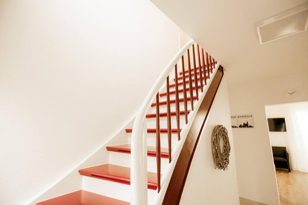 Bonquartier - House - Garden - Forest - Top Road Connection Siegburg Exterior photo